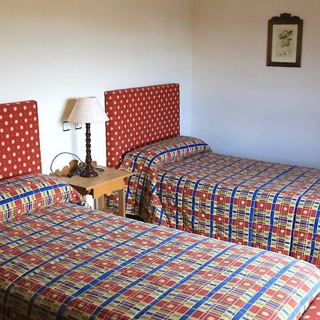 Hotel Miralba Alba de los Cardaños Екстериор снимка