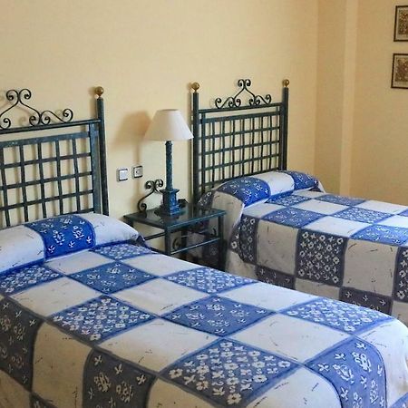 Hotel Miralba Alba de los Cardaños Екстериор снимка